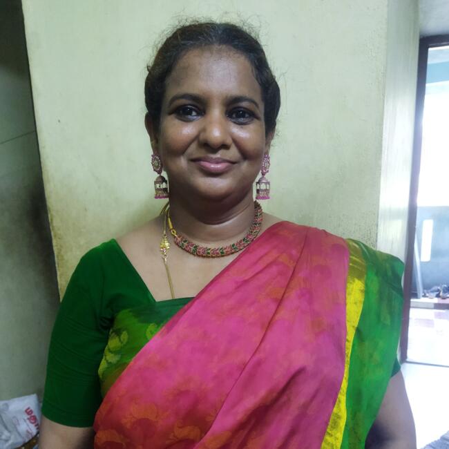 Babysitter in Chennai: Anisa