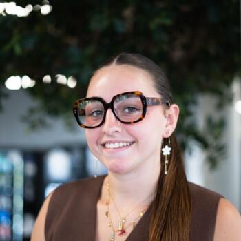 Babysitter in Mios: Noémie