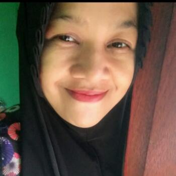 Babysitter in Jakarta: Aries