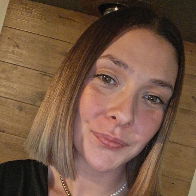 Babysitter in Mettet: Wivine