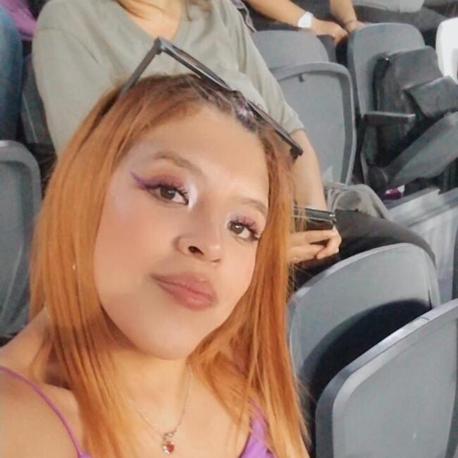 Babysitter in Buenos Aires: Aylen Agustina