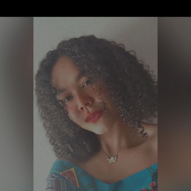 Babysitter in Uberlândia: Nanda