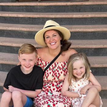 Babysitting job in Bedford (Texas): babysitting job AmeliaBrowm