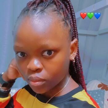 Nanny in Dubai: Aisha