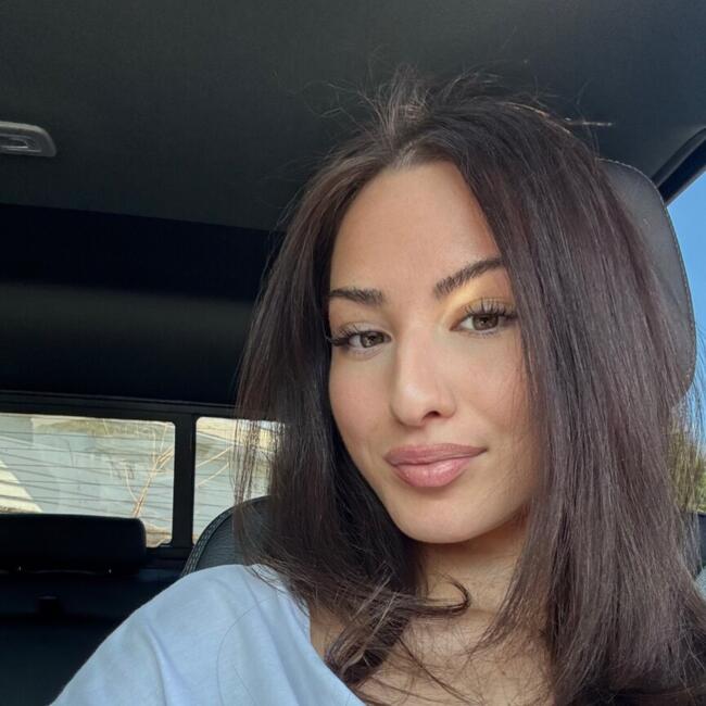 Babysitter in Oakville: Rachael