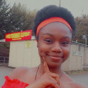 Babysitter Hayes: Treasure