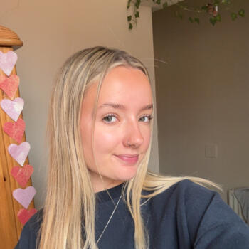 Babysitter in Stoke-on-Trent: Becky