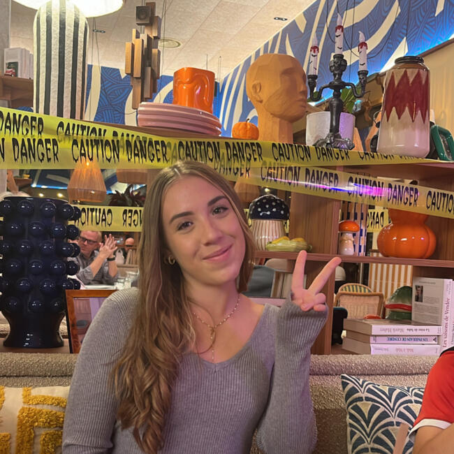 Babysitter in Villeneuve-le-Comte: Maïwen