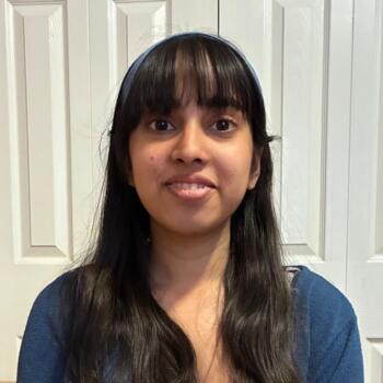 Baby-sitter in Calgary: Lara