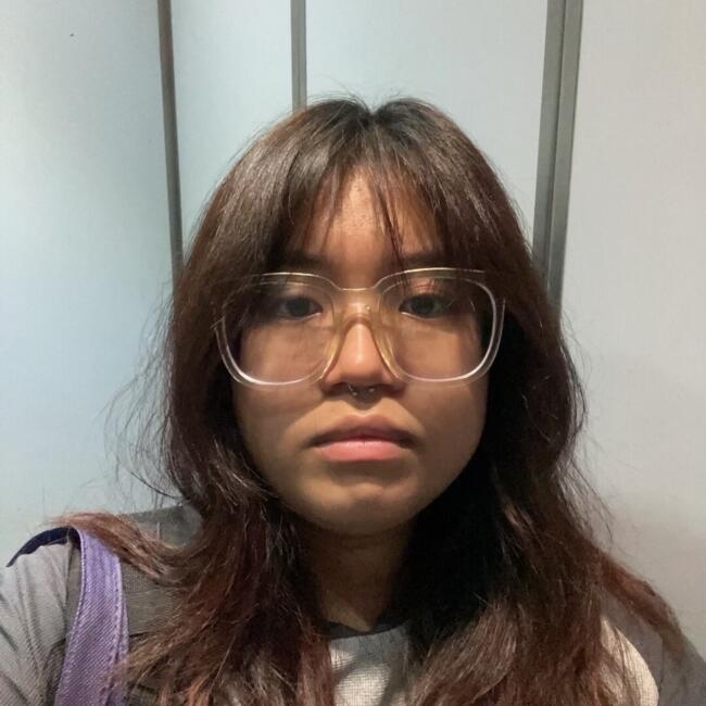 Babysitter in Singapore Island: Eva