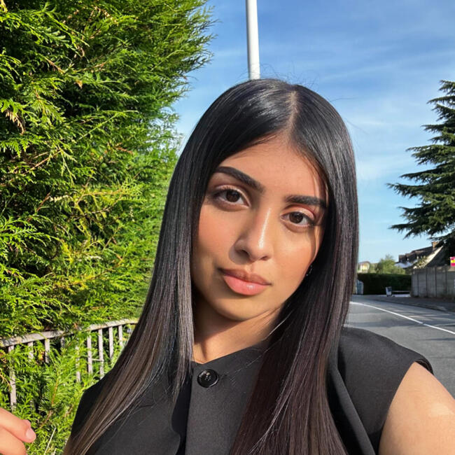Babysitter in Grand-Couronne: Salmaa