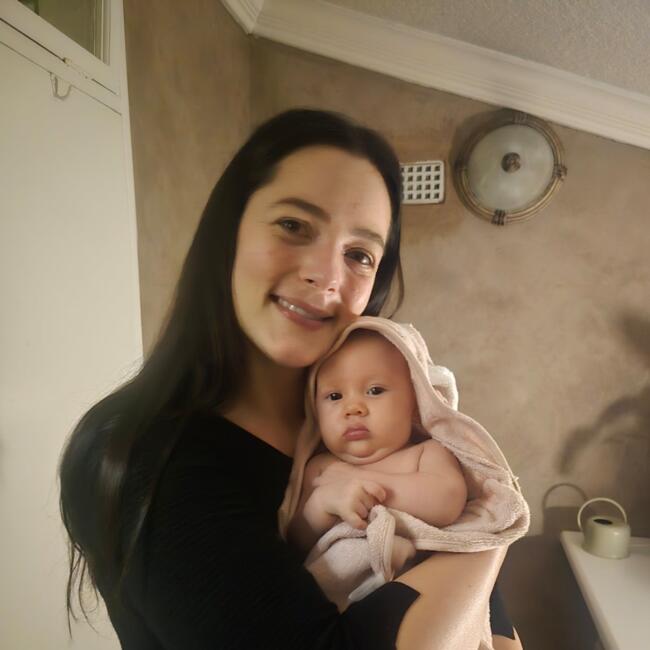 Babysitting job in Roodepoort: Storm