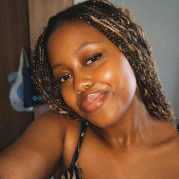 Babysitter in Cape Town: Phiwokuhle