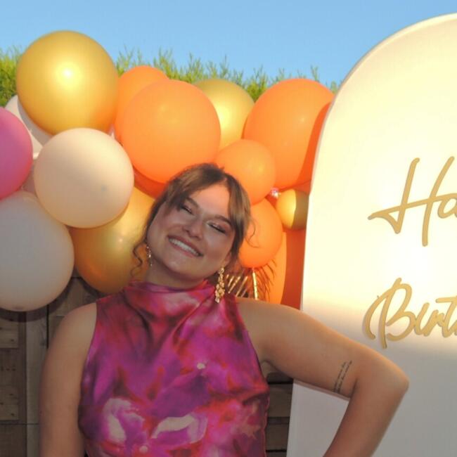 Babysitter in Nice: Lola