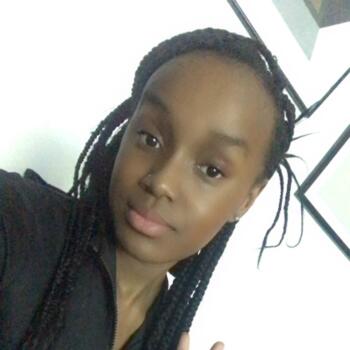 Baby-sitter in Aubervilliers: Chaina