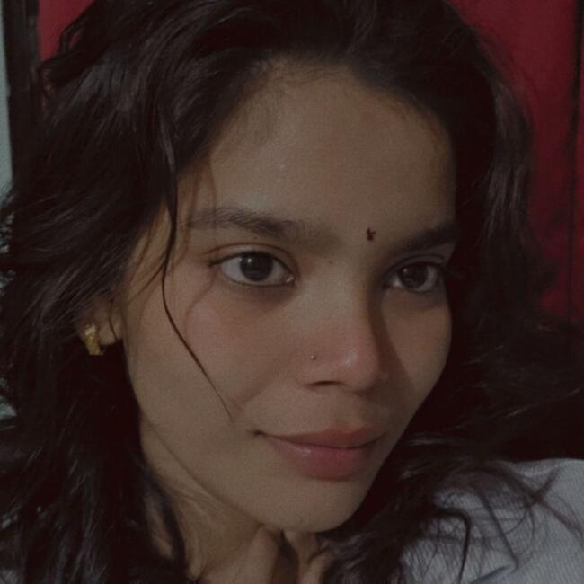 Sopāra में बेबीसिटर: Shreeya
