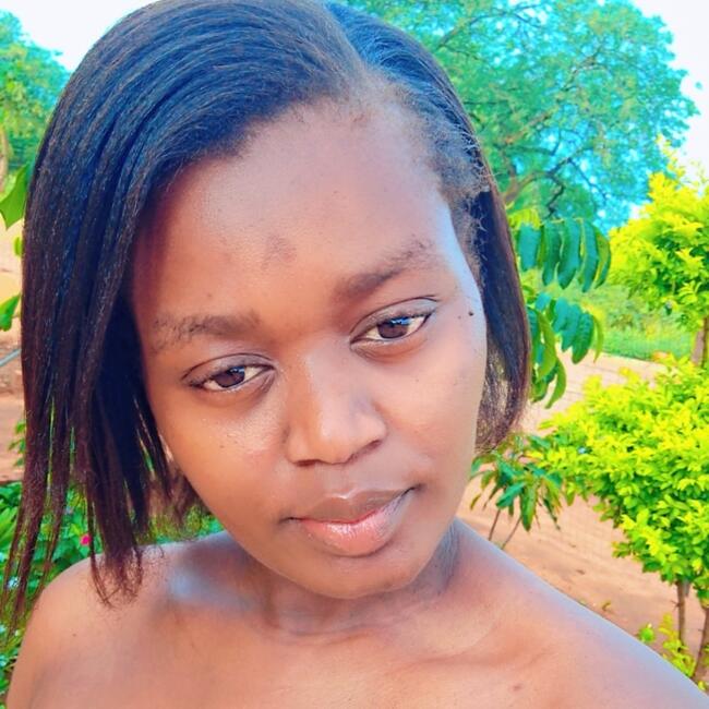 Babysitter in Germiston: Marble