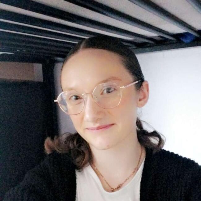 Babysitter in L'Isle-Adam: Chloé