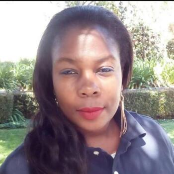 Babysitter Roodepoort: Molleen