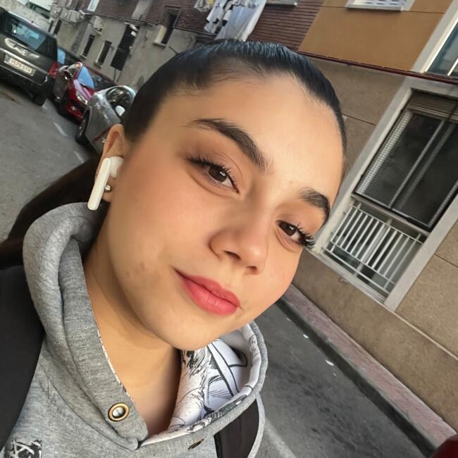 Baby-sitter in San Sebastián de los Reyes: Luna maria