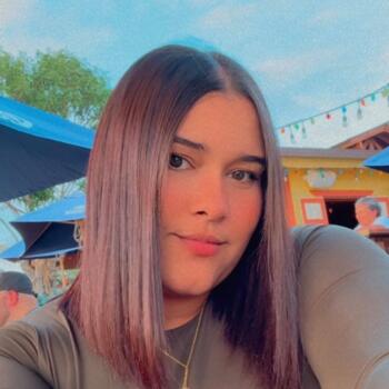 Niñera en Toa Alta: Leriam