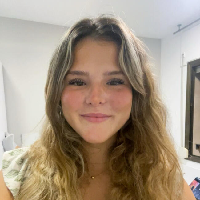 Babysitter in Barcelona: Gala