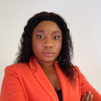 Babysitter in Zurich: Bintou