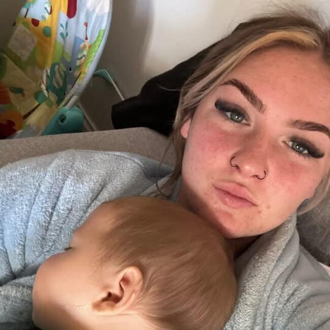 Babysitter in Harvey: Harmony