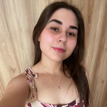 Babá Fortaleza: Ana Carolina