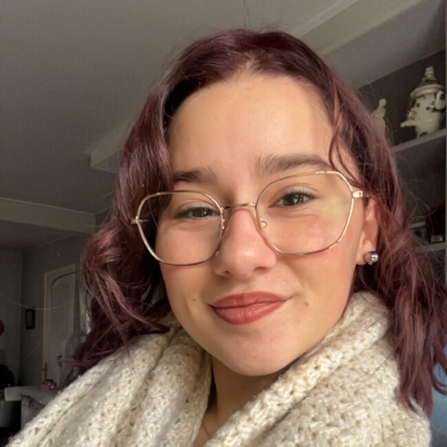 Babysitter in Pont-de-Roide: Lysea