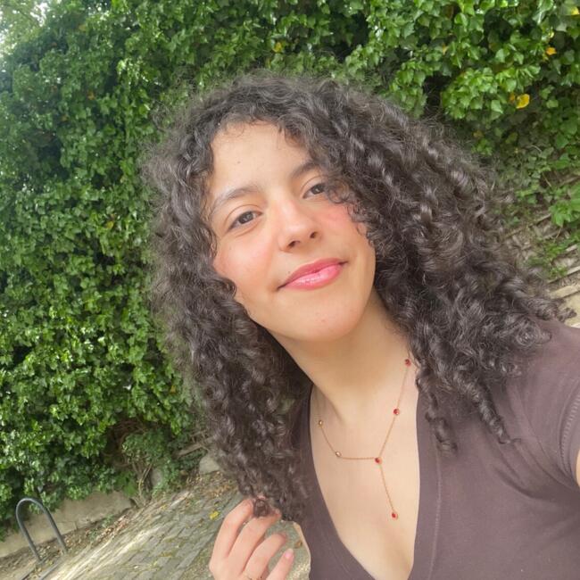 Babysitter in Brest: Hiba
