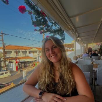 Babysitter Bergen op Zoom: Floor