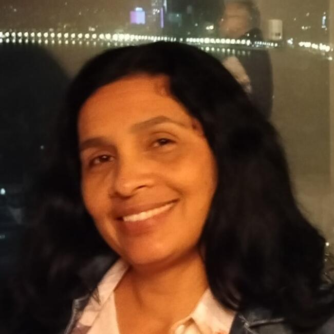 Nanny in Donostia / San Sebastian: Adiela