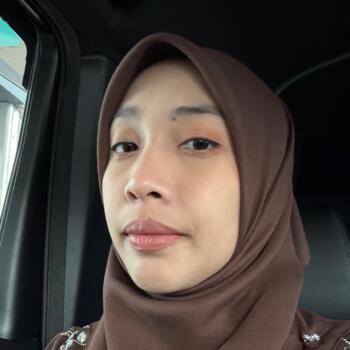 Ibu bapa Cyberjaya: Mira