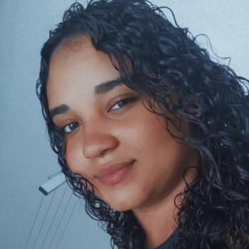 Babysitter Goiânia: Nicolly