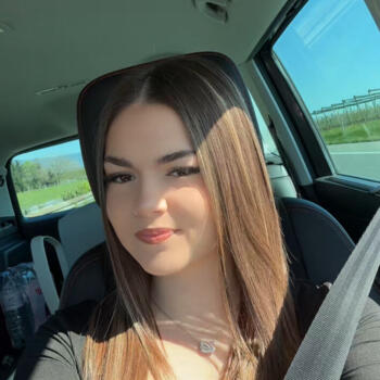 Baby-sitter in Vernier: Flavie