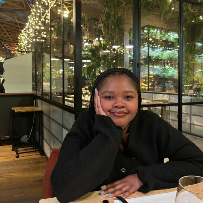 Babysitter in Almere Stad: Sine