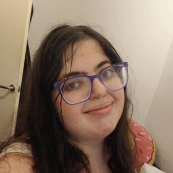 Canguro en Hospitalet de Llobregat: Jennifer