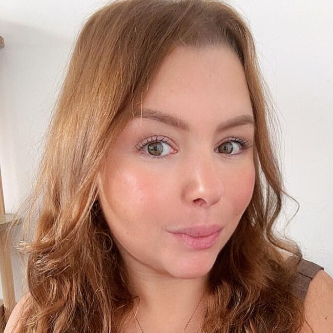 Babysitter in La Roquette-sur-Siagne: Amandine