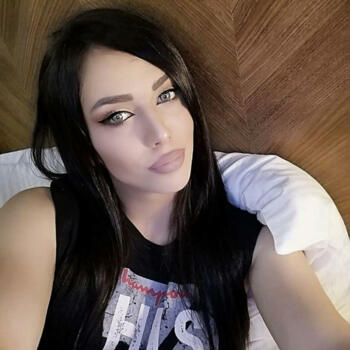 Posao dadilje u Niš: posao čuvanja dece Emilija