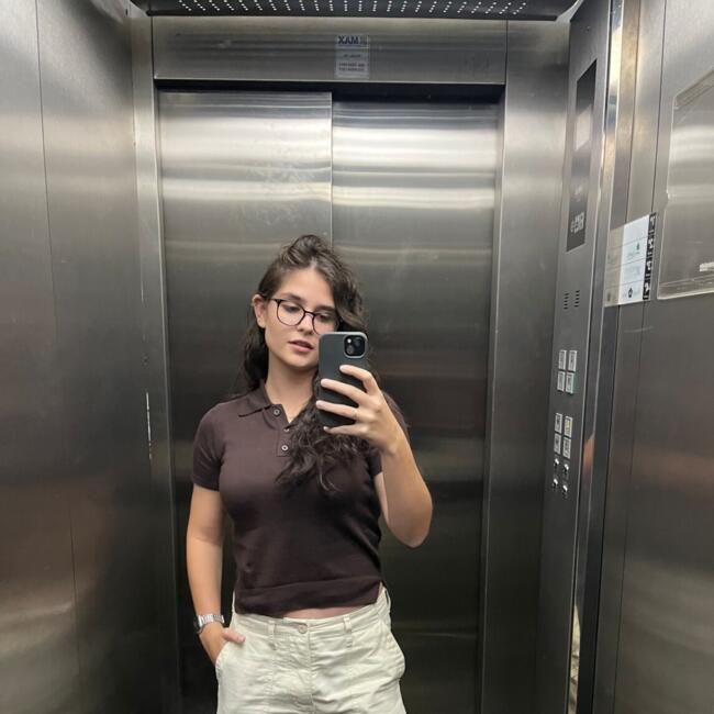 Babysitter in Londrina: Giovana