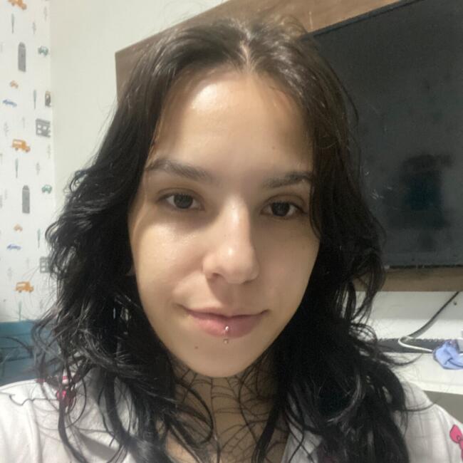 Emprego de babá em Salto: Renata