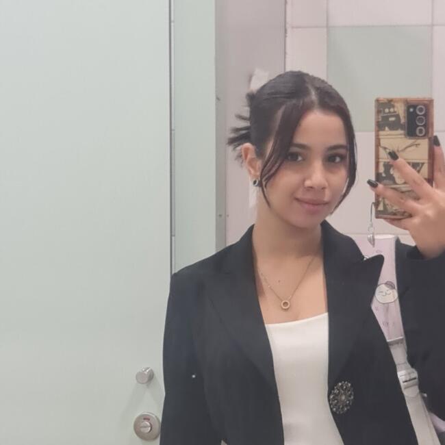 جليسة أطفال في سلا: Lina