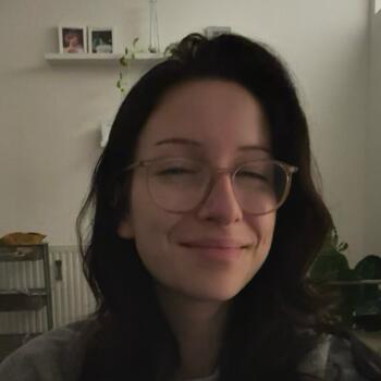 Babysitter in Graz: Amira