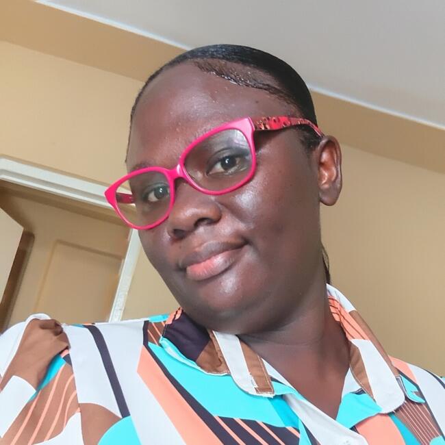 Babysitter in Portmore: Althea
