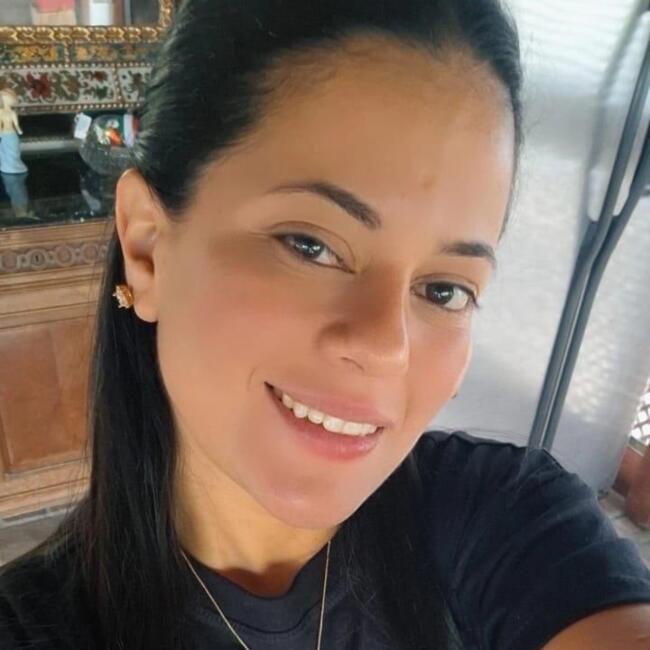 Baby-sitter in Caracas: Karina