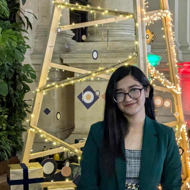 Babysitter in Budapest: Habiba Binte