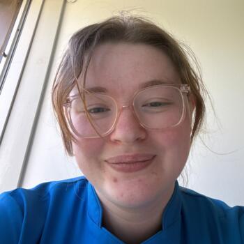 Nanny in Galashiels: Lacey