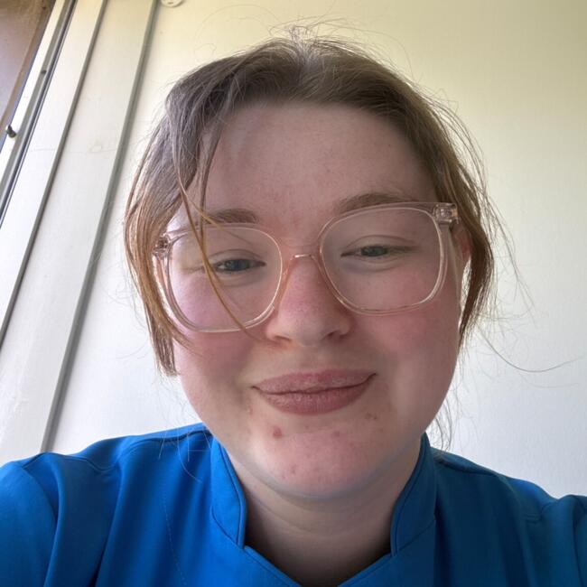 Nanny in Galashiels: Lacey