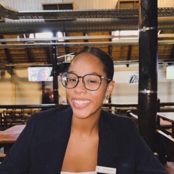 Babysitter in Cape Town: Jade